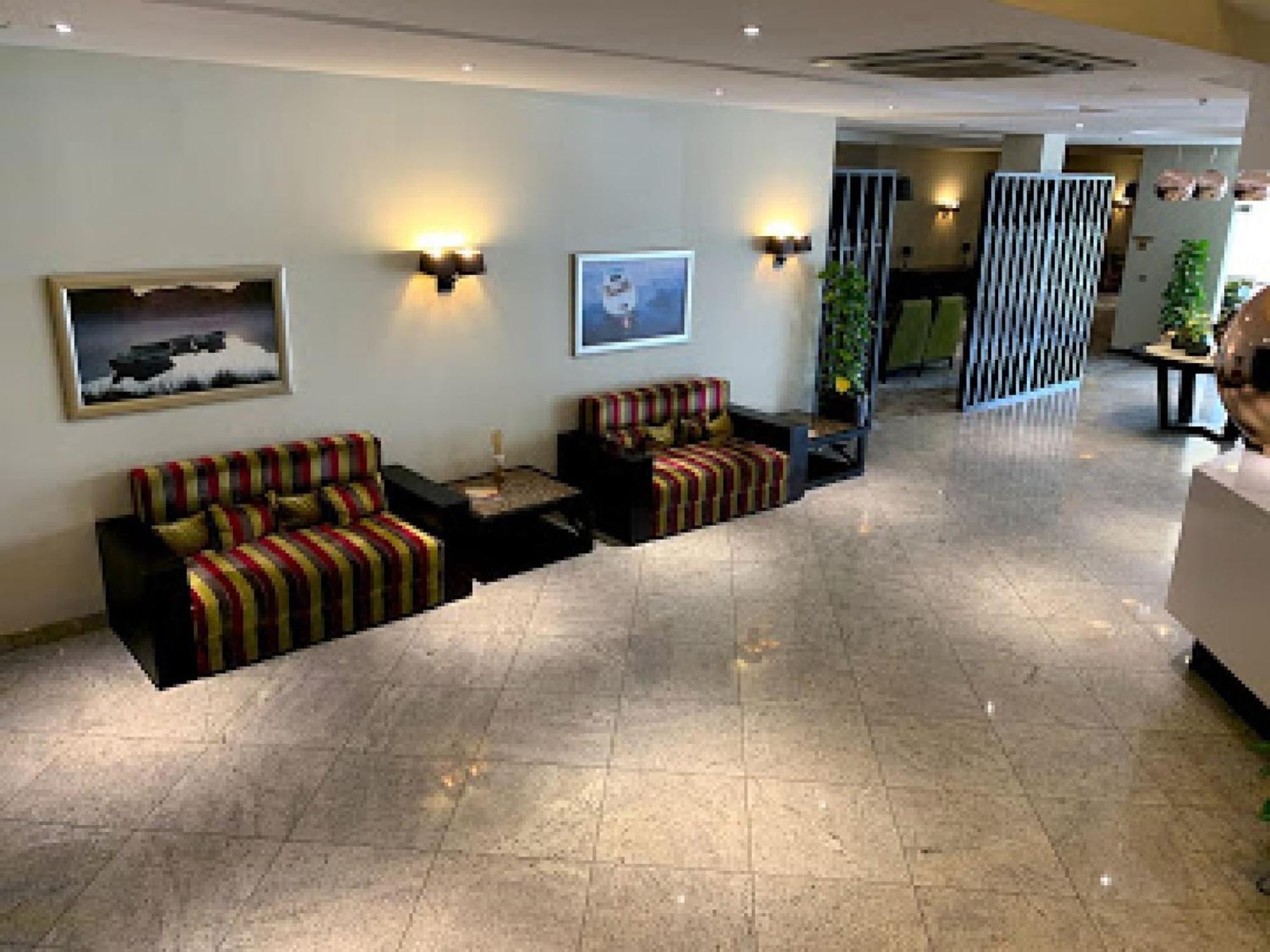 Room In Lodge - The Providence Hotel By Mantis Ikeja Exterior foto