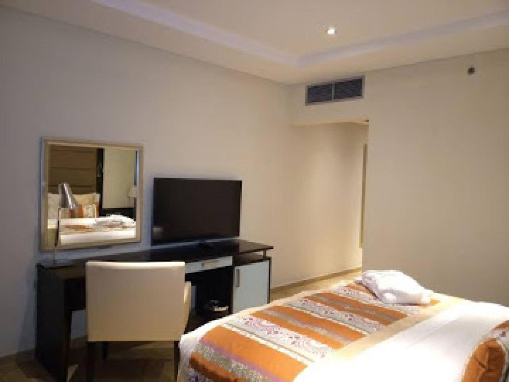 Room In Lodge - The Providence Hotel By Mantis Ikeja Exterior foto